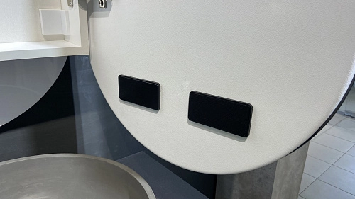 Зеркальный шкаф SILVER MIRRORS 500x1000 Bluetooth Soho-7 (LED-00002517) Зеркальный шкаф SILVER MIRRORS 500x1000 Bluetooth Soho-7 (LED-00002517)