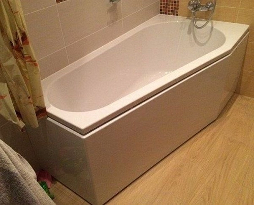 Акриловая ванна Riho Delta BB8300500000000 160x80 L Акриловая ванна Riho Delta BB8300500000000 160x80 L