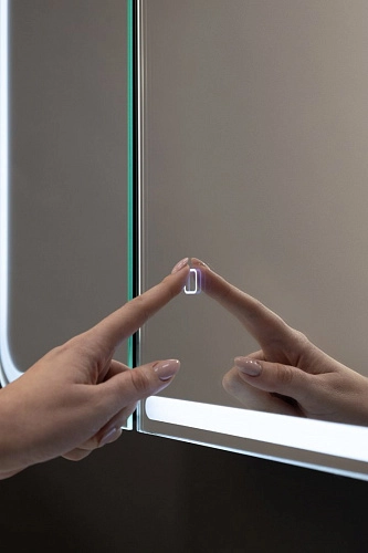 Зеркальный шкаф SILVER MIRRORS 805x800 Alliance - BLACK (LED-00002611) Зеркальный шкаф SILVER MIRRORS 805x800 Alliance - BLACK (LED-00002611)