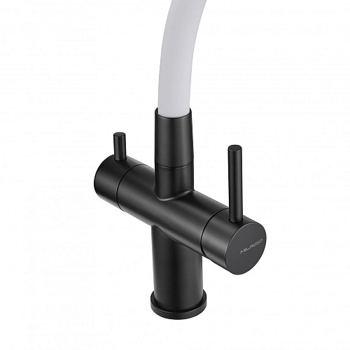 Смеситель для кухни Milacio Ultra 560 (MCU.560.TBW) под фильтр, total black белый шланг Смеситель для кухни Milacio Ultra 560 (MCU.560.TBW) под фильтр, total black белый шланг
