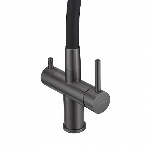 Смеситель для кухни Milacio Ultra 560 (MCU.560.GM) под фильтр, вороненая сталь Смеситель для кухни Milacio Ultra 560 (MCU.560.GM) под фильтр, вороненая сталь