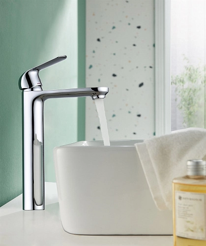 Смеситель для раковины D&K Venice Gondola (DA1022081) Смеситель для раковины D&K Venice Gondola (DA1022081)