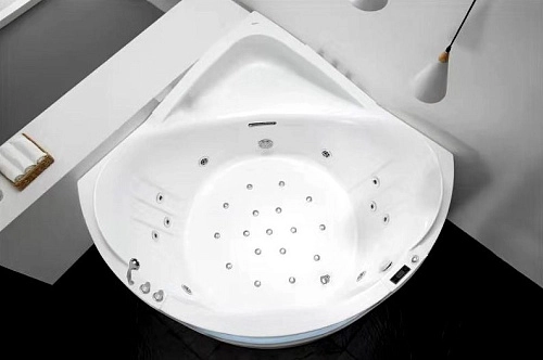 Акриловая ванна Gemy G9247 K 165x165 угловая, универсальная, гидромассажная Акриловая ванна Gemy G9247 K 165x165 угловая, универсальная, гидромассажная