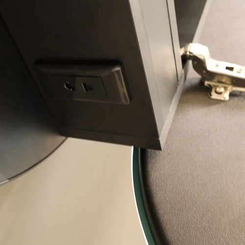 Зеркальный шкаф SILVER MIRRORS 500x1000 ЖК-часы, подогрев, сенс. выключатель Soho-BLACK (LED-0000261 LED-00002612 Зеркальный шкаф SILVER MIRRORS 500x1000 ЖК-часы, подогрев, сенс. выключатель Soho-BLACK (LED-0000261 LED-00002612