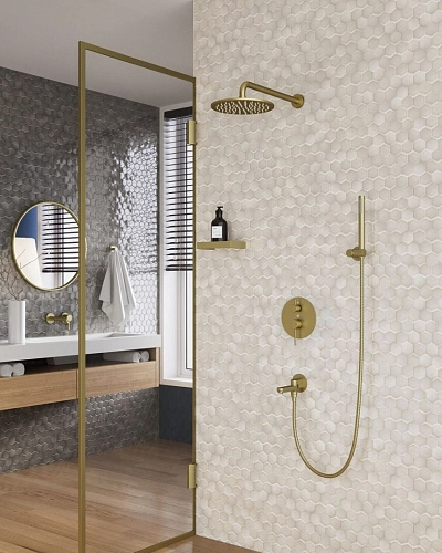 Душевая система Timo Saona SX-2379/17SM встраиваемая золото матовое Душевая система Timo Saona SX-2379/17SM встраиваемая золото матовое