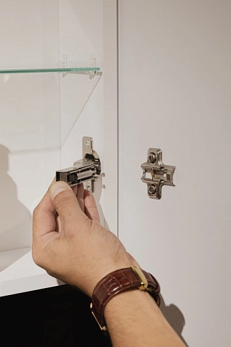 Зеркальный шкаф SILVER MIRRORS 500x1000 Bluetooth Soho-7 (LED-00002517) Зеркальный шкаф SILVER MIRRORS 500x1000 Bluetooth Soho-7 (LED-00002517)