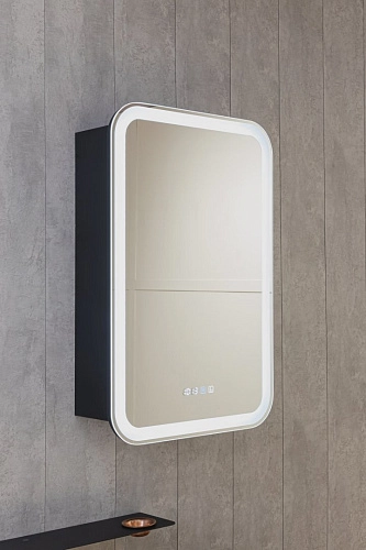 Зеркальный шкаф Silver mirrors Фиджи-BLACK 50 ПРАВЫЙ часы, смена подсветки, сенсорный выключатель LE LED-00002726 Зеркальный шкаф Silver mirrors Фиджи-BLACK 50 ПРАВЫЙ часы, смена подсветки, сенсорный выключатель LE LED-00002726