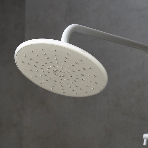 Душевая система Lemark Bronx LM3762MW с регулируемой высотой штанги, белый/матовый Душевая система Lemark Bronx LM3762MW с регулируемой высотой штанги, белый/матовый