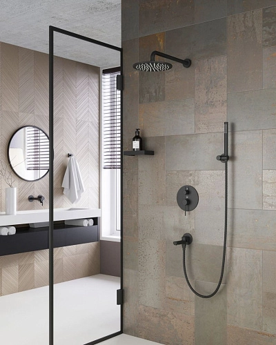 Душевая система Timo Saona SX-2379/03SM встраиваемая черный Душевая система Timo Saona SX-2379/03SM встраиваемая черный