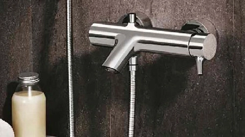 Смеситель для ванны Vitra Nest A42242EXP, хром Смеситель для ванны Vitra Nest A42242EXP, хром