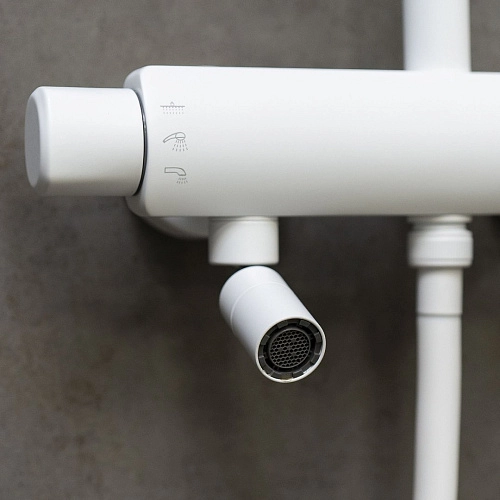 Душевая система Lemark Bronx LM3762MW с регулируемой высотой штанги, белый/матовый Душевая система Lemark Bronx LM3762MW с регулируемой высотой штанги, белый/матовый