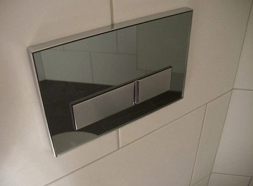 Клавиша смыва Geberit 115.788.SD.5 Sigma50 металл, зеркальное дымчатое стекло Клавиша смыва Geberit 115.788.SD.5 Sigma50 металл, зеркальное дымчатое стекло