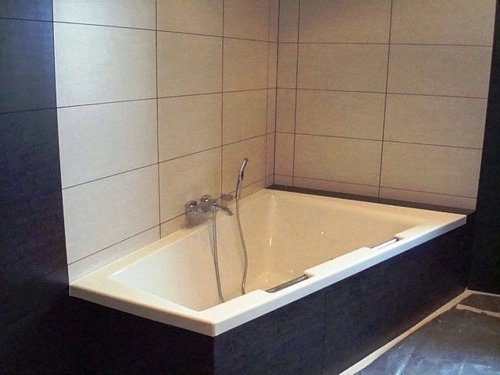 Акриловая ванна Riho Doppio BA9000500000000 180x130 R Акриловая ванна Riho Doppio BA9000500000000 180x130 R