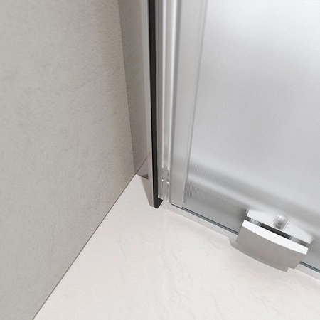 Душевая дверь BelBagno LUCE-BF-1-120-P-Cr