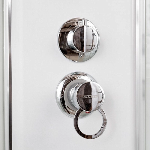 Душевая кабина Dto EM4590 (EM4590EL) 90x90 см с электрикой Душевая кабина Dto EM4590 (EM4590EL) 90x90 см с электрикой