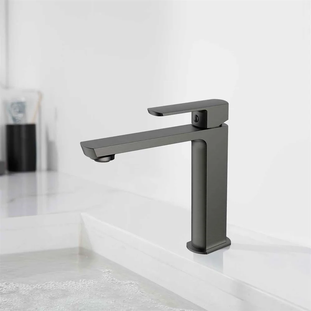 Смеситель для раковины Vincea Next VBF-1N1GM вороненная сталь Смеситель для раковины Vincea Next VBF-1N1GM вороненная сталь