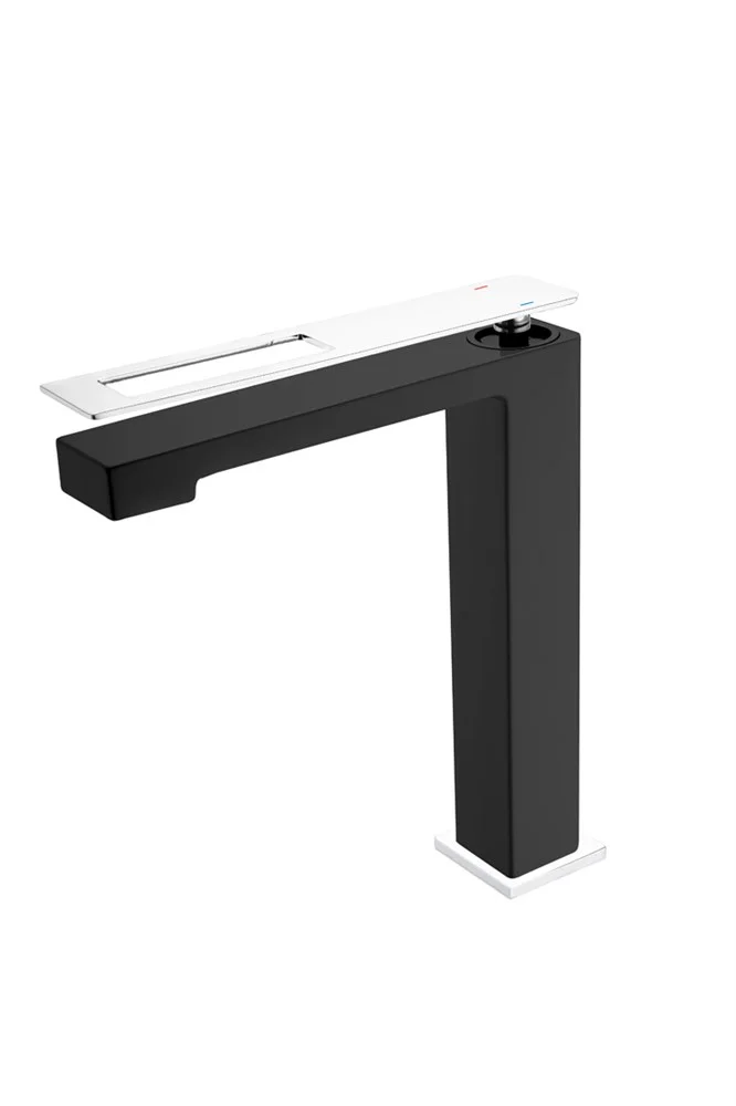 Смеситель для раковины Boheme BlackChrome 142-BCR Смеситель для раковины Boheme BlackChrome 142-BCR