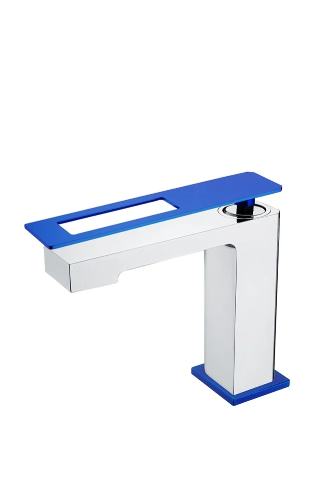 Смеситель для раковины Boheme ChromeBlue 141-CRUV Смеситель для раковины Boheme ChromeBlue 141-CRUV