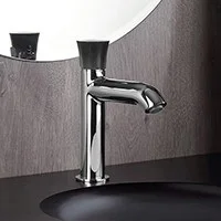 Смеситель для ванны Paini Lady 89CR105THKM с термостатом и аксессуаром Смеситель для ванны Paini Lady 89CR105THKM с термостатом и аксессуаром