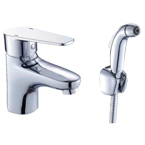 Смеситель для раковины Orange Flipo M23-022cr с Гигиенический душем хром Смеситель для раковины Orange Flipo M23-022cr с Гигиенический душем хром