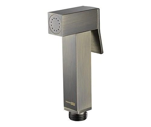 Гигиеническая лейка WasserKRAFT A138 светлая бронза Гигиеническая лейка WasserKRAFT A138 светлая бронза