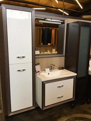 Шкаф-пенал Opadiris Карат Белый глянцевый с серебряной патиной, универсальный Z0000003940 Шкаф-пенал Opadiris Карат Белый глянцевый с серебряной патиной, универсальный Z0000003940