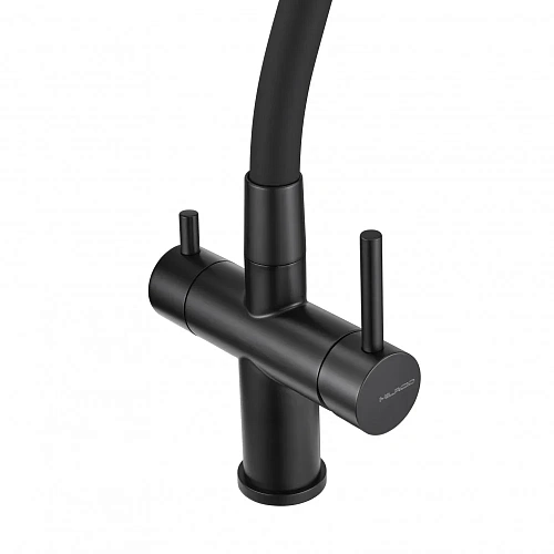 Смеситель для кухни Milacio Ultra 560 (MCU.560.TBB) под фильтр, total black черный шланг Смеситель для кухни Milacio Ultra 560 (MCU.560.TBB) под фильтр, total black черный шланг