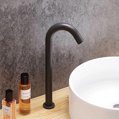 Смеситель для раковины Damixa Scandinavian Pure 360280300 cенсорный, высокий, черный Смеситель для раковины Damixa Scandinavian Pure 360280300 cенсорный, высокий, черный