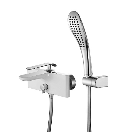 Смеситель для ванны Lemark Melange LM4914CW, хром/белый Смеситель для ванны Lemark Melange LM4914CW, хром/белый