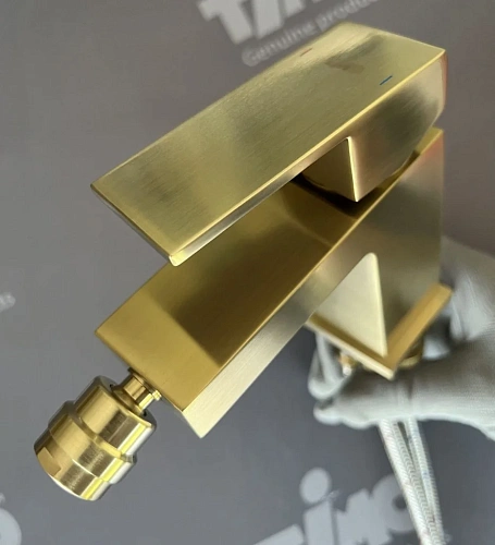 Смеситель для биде Timo Selene 2062/17F золото матовое Смеситель для биде Timo Selene 2062/17F золото матовое
