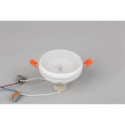 Светильник встраиваемый-накладной Omnilux Genova OML-102809-01 Светильник встраиваемый-накладной Omnilux Genova OML-102809-01