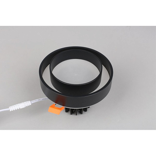 Светильник встраиваемый-накладной Omnilux Valletta OML-103219-15 Светильник встраиваемый-накладной Omnilux Valletta OML-103219-15