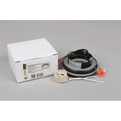 Светильник встраиваемый-накладной Omnilux Genova OML-102819-01 Светильник встраиваемый-накладной Omnilux Genova OML-102819-01