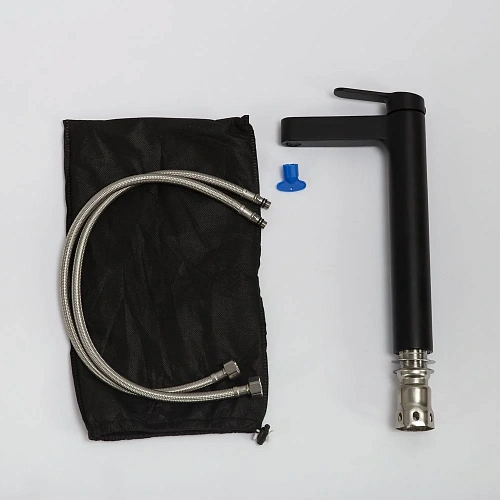 Смеситель для раковины BelBagno DELTA DEL-LMC-NERO черный матовый Смеситель для раковины BelBagno DELTA DEL-LMC-NERO черный матовый