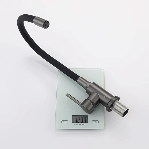 Смеситель для кухни Splenka S201.4406.09 с гибким изливом, графит Смеситель для кухни Splenka S201.4406.09 с гибким изливом, графит