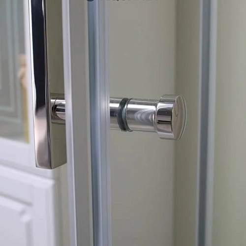 Душевой уголок Aquanet Delta NPE2142 100x100, R550, прозрачное стекло 00183842 Душевой уголок Aquanet Delta NPE2142 100x100, R550, прозрачное стекло 00183842