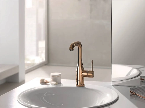Смеситель для раковины GROHE Essence New с донным клапаном, L-Size, теплый закат глянец (32628DA1) Смеситель для раковины GROHE Essence New с донным клапаном, L-Size, теплый закат глянец (32628DA1)