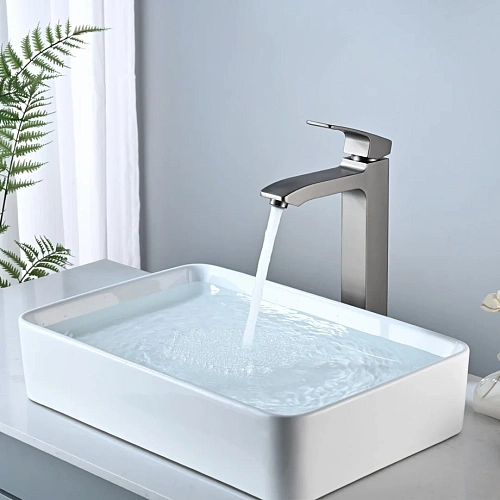 Смеситель для раковины Raglo R01.15.09, графит Смеситель для раковины Raglo R01.15.09, графит