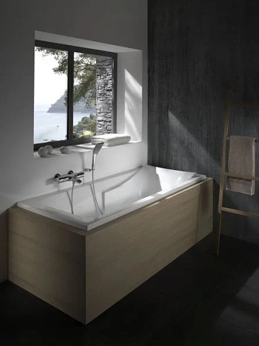 Акриловая ванна Jacob Delafon Corvette 160х70 E60903-00 Акриловая ванна Jacob Delafon Corvette 160х70 E60903-00