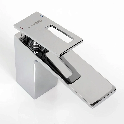 Смеситель для раковины WasserKRAFT Alme 1503 хром Смеситель для раковины WasserKRAFT Alme 1503 хром