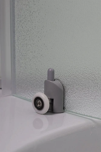 Душевая кабина Niagara Promo P120/80/40L/MT/BK (1200х800х1950) Душевая кабина Niagara Promo P120/80/40L/MT/BK (1200х800х1950)