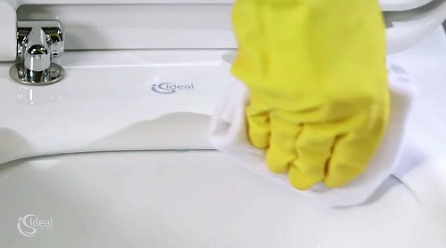 Комплект 4 в 1 Ideal Standard E212701 с подвесным унитазом CONNECT AquaBlade E047901, сиденьем CONNE Комплект 4 в 1 Ideal Standard E212701 с подвесным унитазом CONNECT AquaBlade E047901, сиденьем CONNE