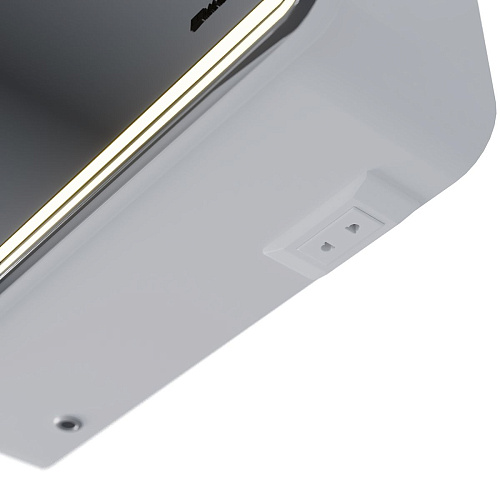 Зеркальный шкаф Lemark ELEMENT 90х80 см с подсветкой, с розеткой, белый LM90ZS-E Зеркальный шкаф Lemark ELEMENT 90х80 см с подсветкой, с розеткой, белый LM90ZS-E