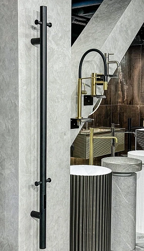 Полотенцесушитель электрический Boheme UNO BLACK 726-B Полотенцесушитель электрический Boheme UNO BLACK 726-B