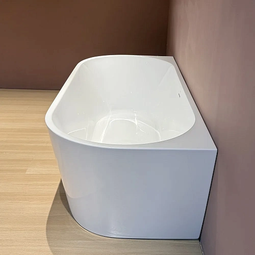 Акриловая ванна ABBER AB9503-1.8 белая Акриловая ванна ABBER AB9503-1.8 белая