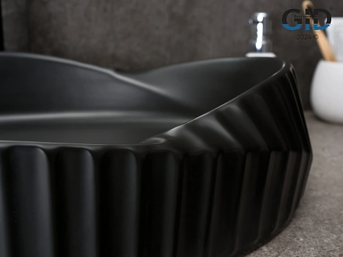 Раковина Gid Bm888 53358 накладная черная матовая 60x38.5x13.5 Раковина Gid Bm888 53358 накладная черная матовая 60x38.5x13.5