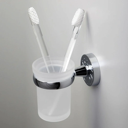 Стакан WasserKRAFT Isen K-4028 хром Стакан WasserKRAFT Isen K-4028 хром