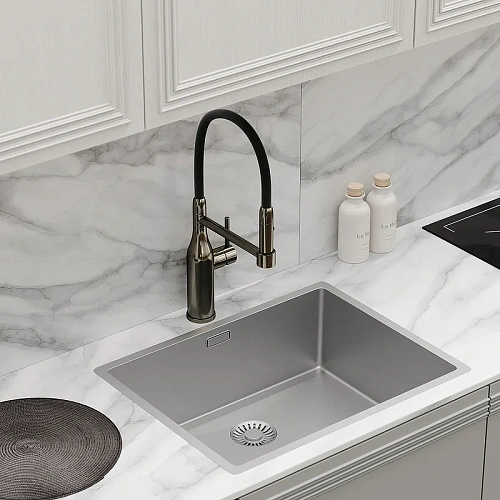 Смеситель для кухни Sancos Pride SC4011GG с гибким изливом, вороненая сталь Смеситель для кухни Sancos Pride SC4011GG с гибким изливом, вороненая сталь