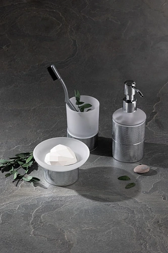 Дозатор жидкого мыла Allen Brau Allen Brau Priority 6.31A06-00 хром Дозатор жидкого мыла Allen Brau Allen Brau Priority 6.31A06-00 хром