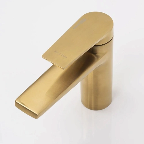 Смеситель для раковины WasserKRAFT Aisch 5503 золото Смеситель для раковины WasserKRAFT Aisch 5503 золото